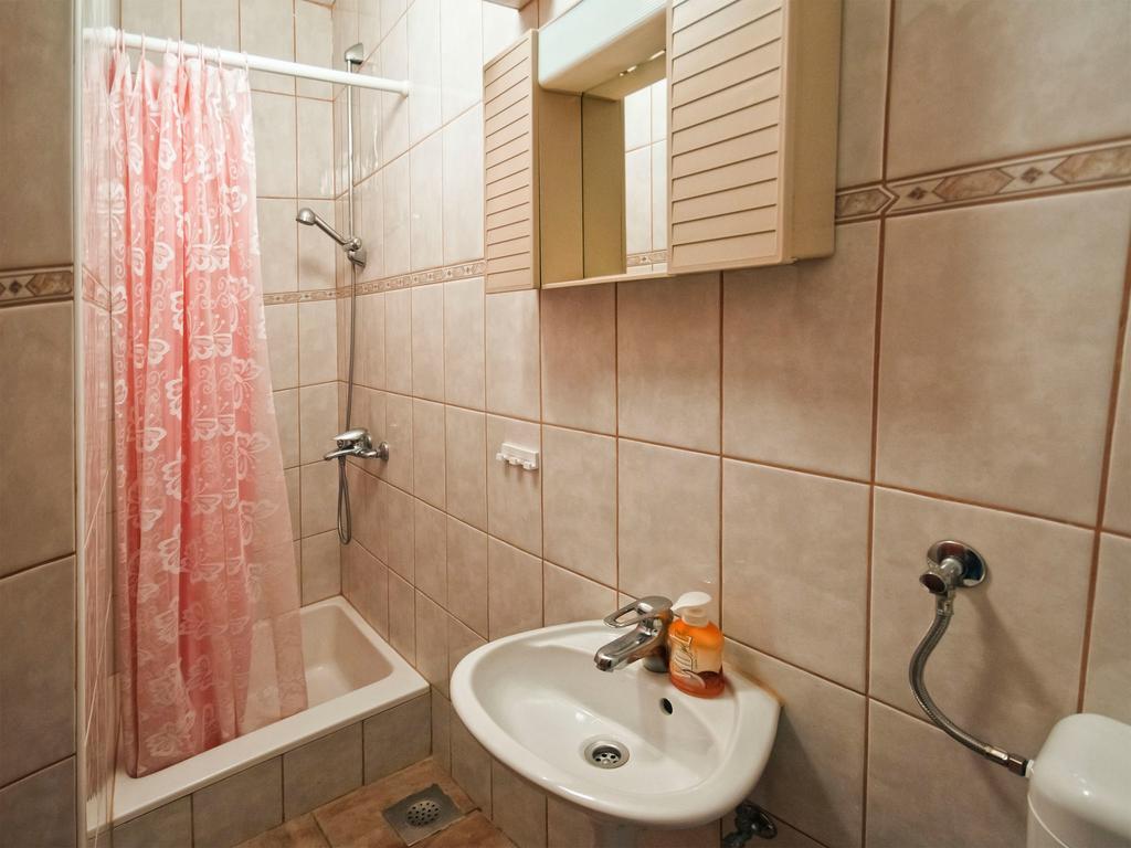 Apartments Srhoj Stari Grad  Exterior foto