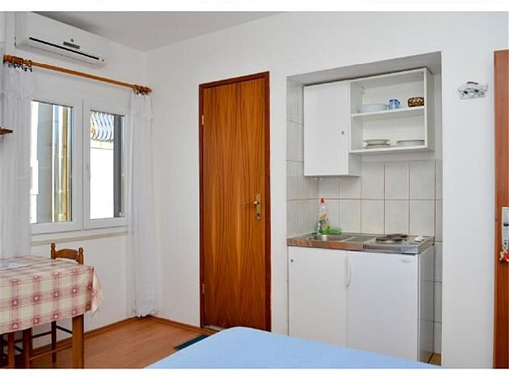 Apartments Srhoj Stari Grad  Exterior foto