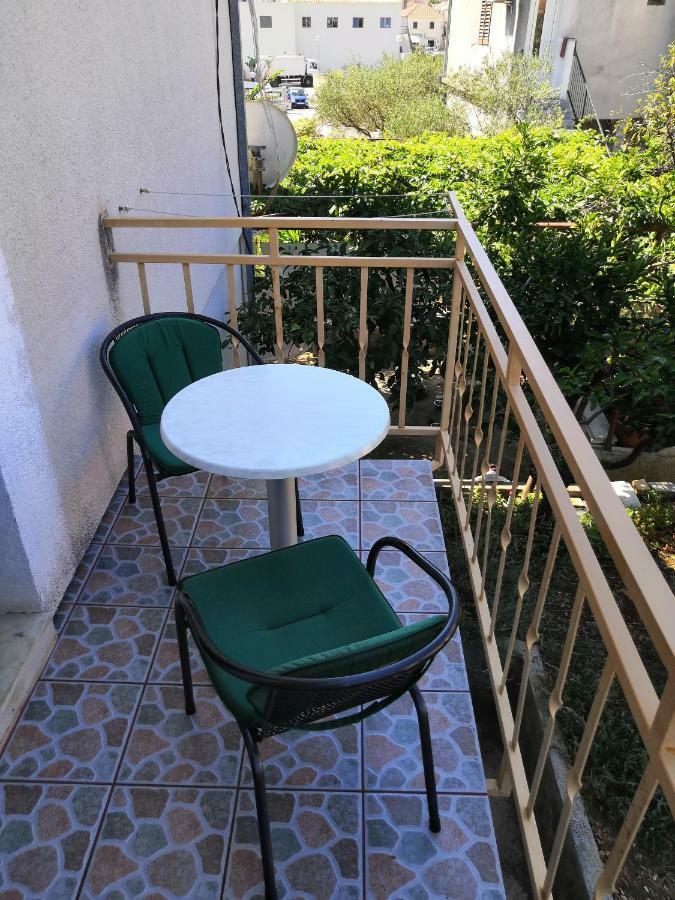 Apartments Srhoj Stari Grad  Exterior foto
